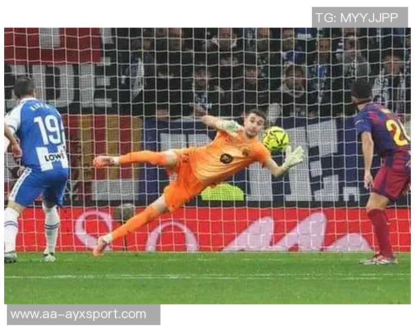 阿斯报导霍安加西亚加盟巴萨引发广泛关注与期待