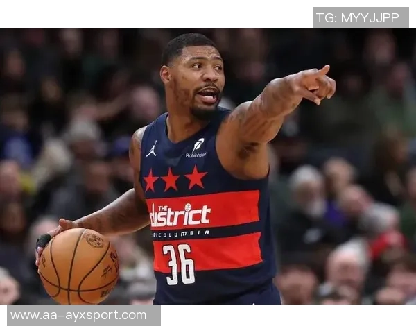 斯玛特今日表现出色教会黄蜂年轻球员防守的真谛